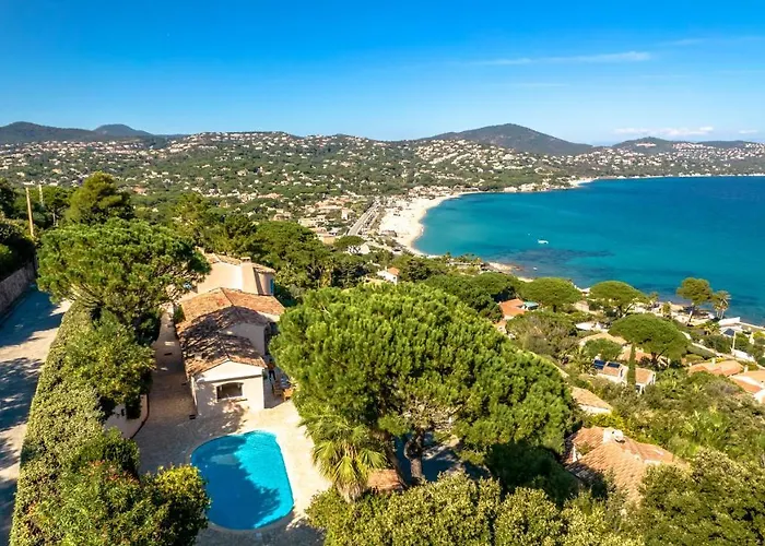 Superbe Villa, Incroyable Vue Mer, Piscine Chauffee, Climatisee Вілла Сент-Максім