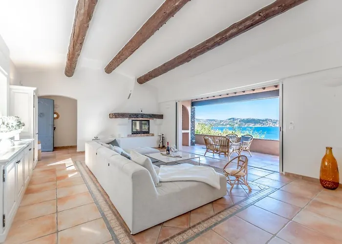 Willa Superbe Villa, Incroyable Vue Mer, Piscine Chauffee, Climatisee Sainte-Maxime