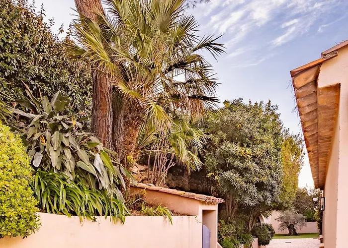 Superbe Villa, Incroyable Vue Mer, Piscine Chauffee, Climatisee Willa Sainte-Maxime