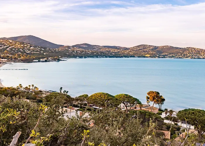 Superbe Villa, Incroyable Vue Mer, Piscine Chauffee, Climatisee * Sainte-Maxime