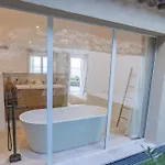 Superbe Villa, Incroyable Vue Mer, Piscine Chauffee, Climatisee Sainte-Maxime