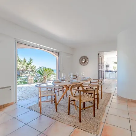 Superbe Villa, Incroyable Vue Mer, Piscine Chauffee, Climatisee Villa