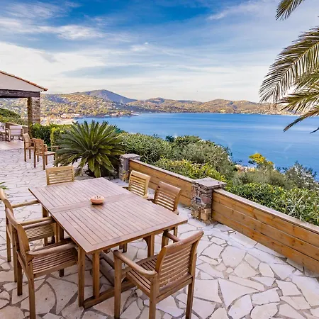 Superbe Villa, Incroyable Vue Mer, Piscine Chauffee, Climatisee * Sainte-Maxime