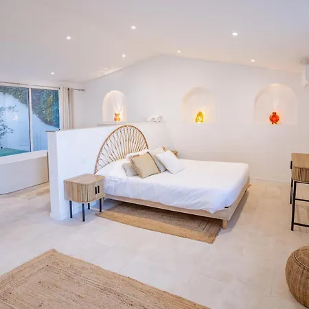 Superbe Villa, Incroyable Vue Mer, Piscine Chauffee, Climatisee Sainte-Maxime