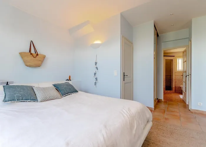 Superbe Villa, Incroyable Vue Mer, Piscine Chauffee, Climatisee Villa Sainte-Maxime