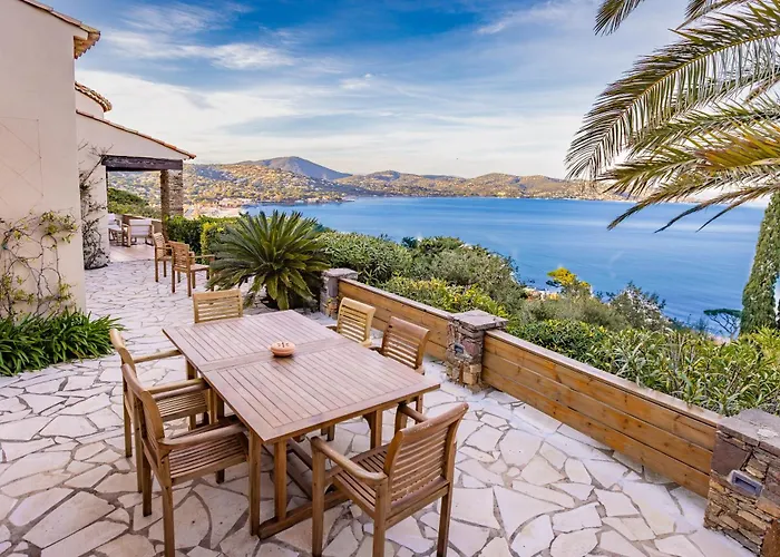 Superbe Villa, Incroyable Vue Mer, Piscine Chauffee, Climatisee * Sainte-Maxime