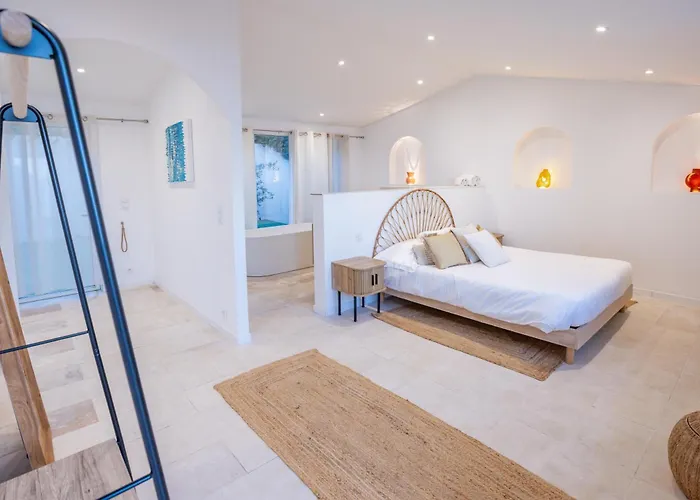 Luxueuse Villa, Incroyable Vue Mer, Piscine Villa Sainte-Maxime