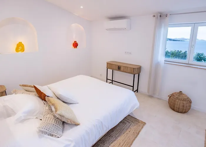 Superbe Villa, Incroyable Vue Mer, Piscine Chauffee, Climatisee Villa *