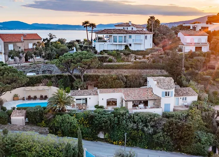 Villa Luxueuse Villa, Incroyable Vue Mer, Piscine Sainte-Maxime